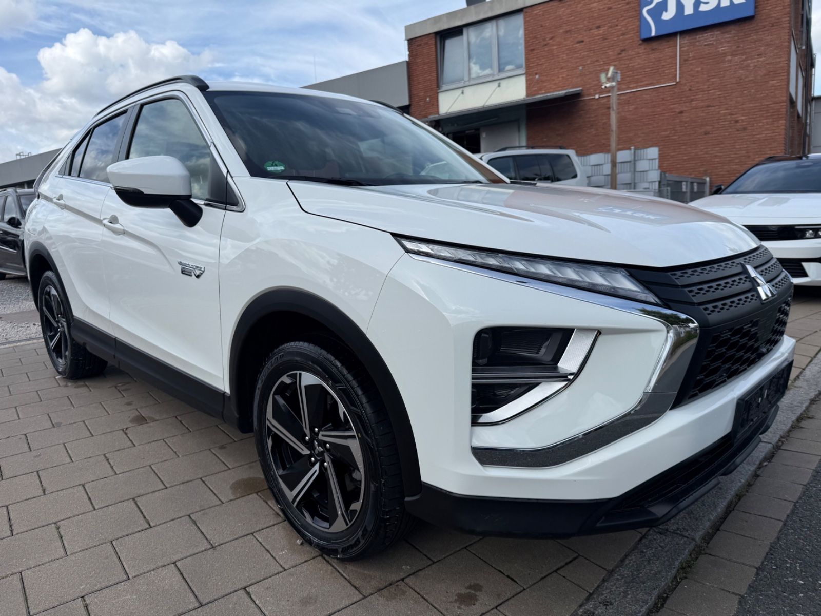 Mitsubishi Eclipse Cross Hybrid 4WD 1. Hand imagem 3