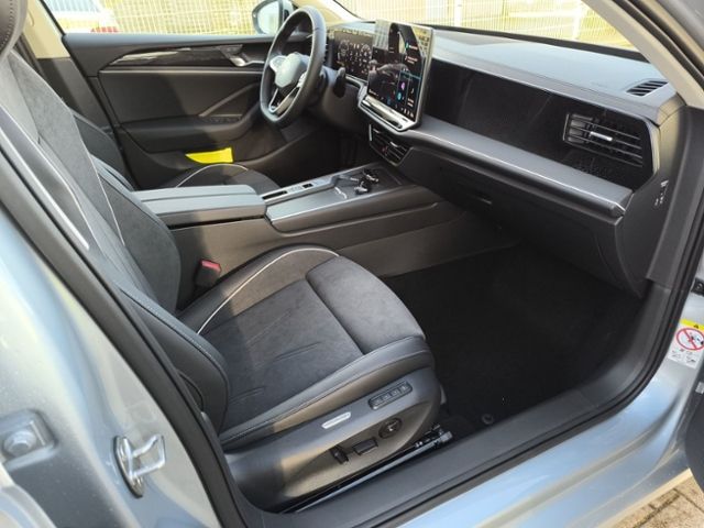 Fahrzeugabbildung Volkswagen Passat Business 1.5 eTSI OPF 110 kW (150 PS) 7-G