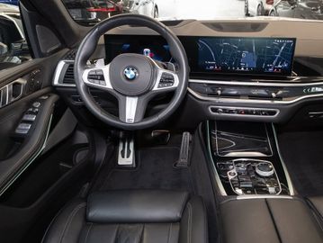 BMW X7 - 6