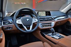 Fahrzeugabbildung BMW 740Ld Lang xDrive Panora Laser 3xTv ACC Massage