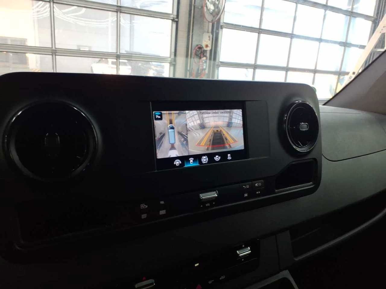 Fahrzeugabbildung Mercedes-Benz Sprinter 317 CDI 3665 Klima 360 Schwing