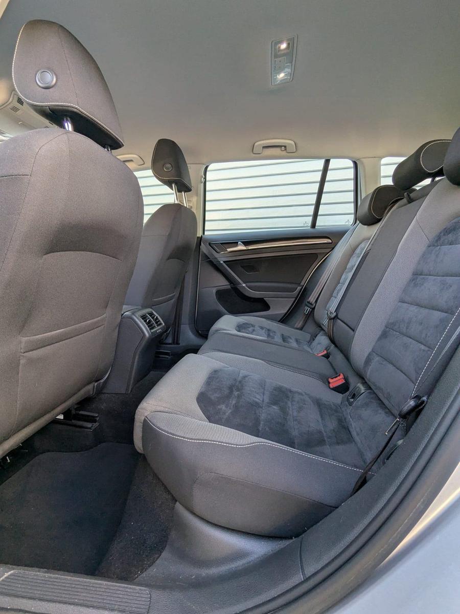 Volkswagen Golf 2015 — photo 15