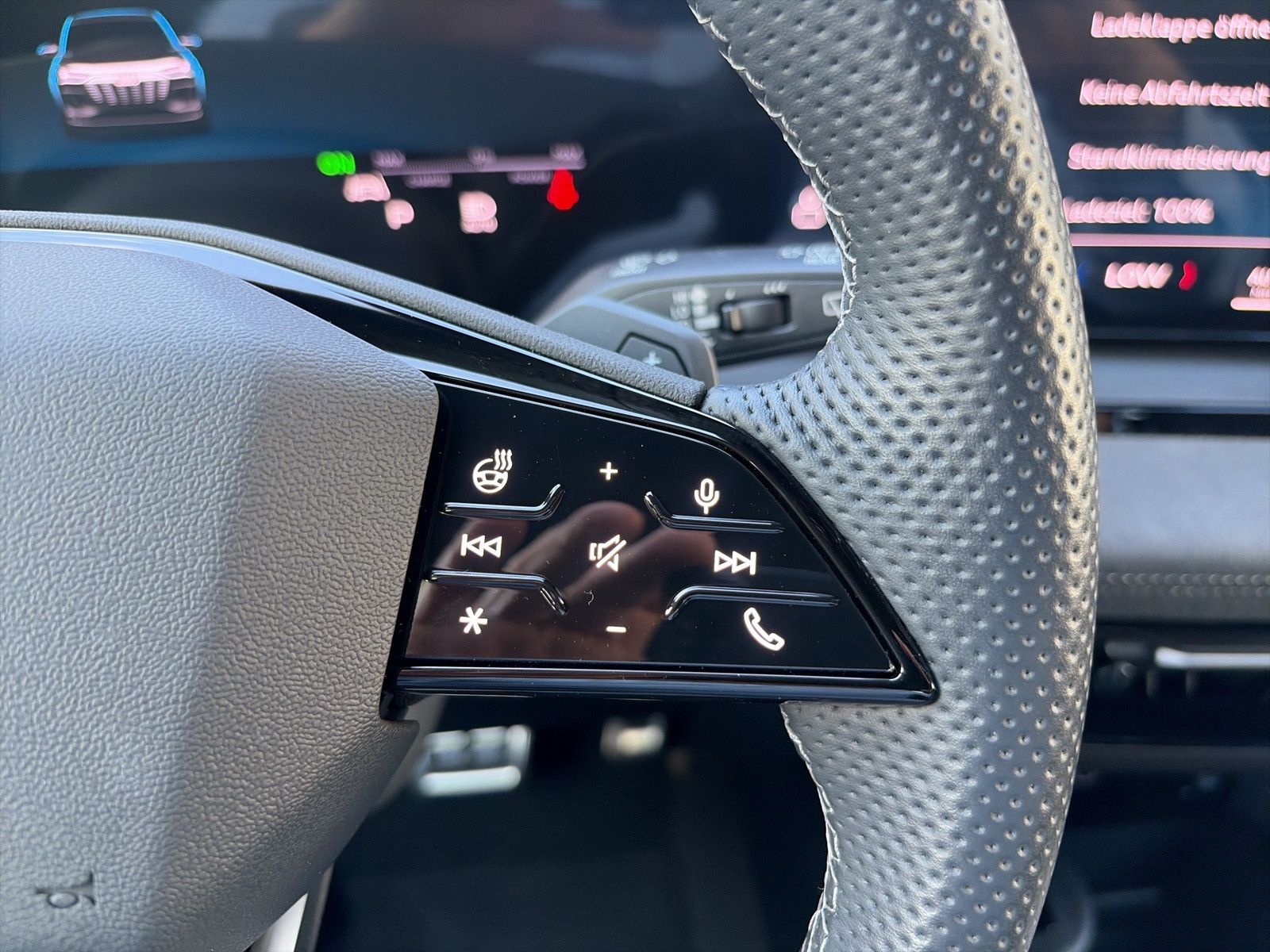 Audi SQ6 e-tron - Bild 22