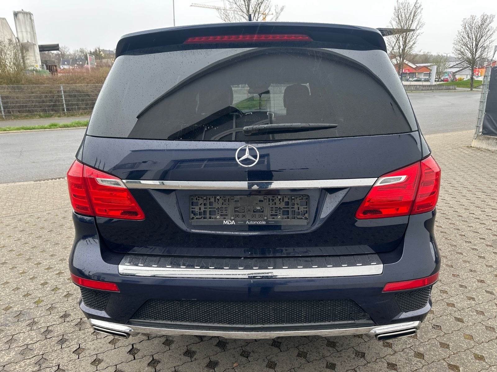 Fahrzeugabbildung Mercedes-Benz GL 500 4Matic AMG/7 Sitze/Navi/ILS/Pano/Kam/AHK