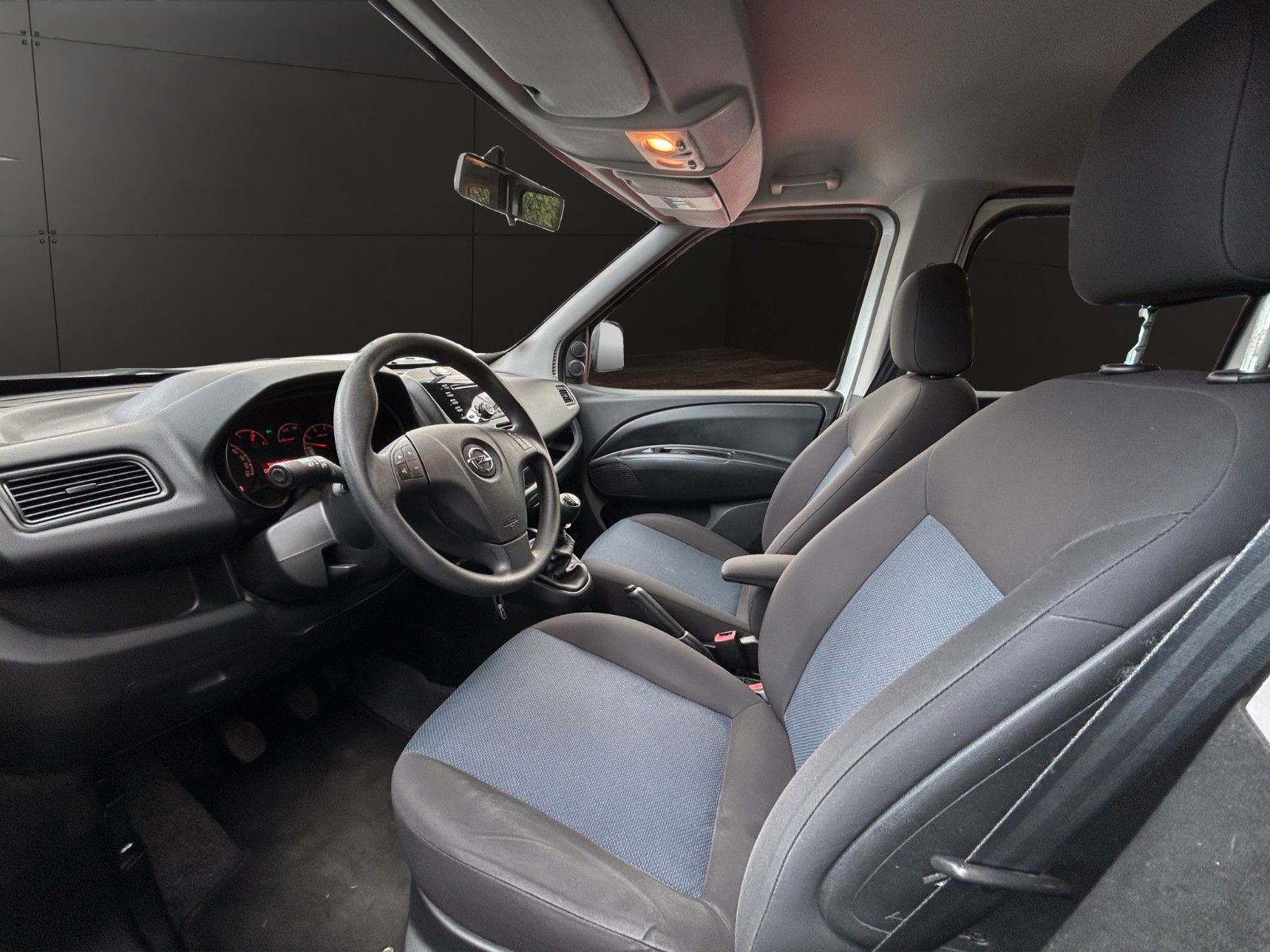 Fahrzeugabbildung Opel Combo D Edition L1H1/Inspektion Neu/ 1.Hand !!/