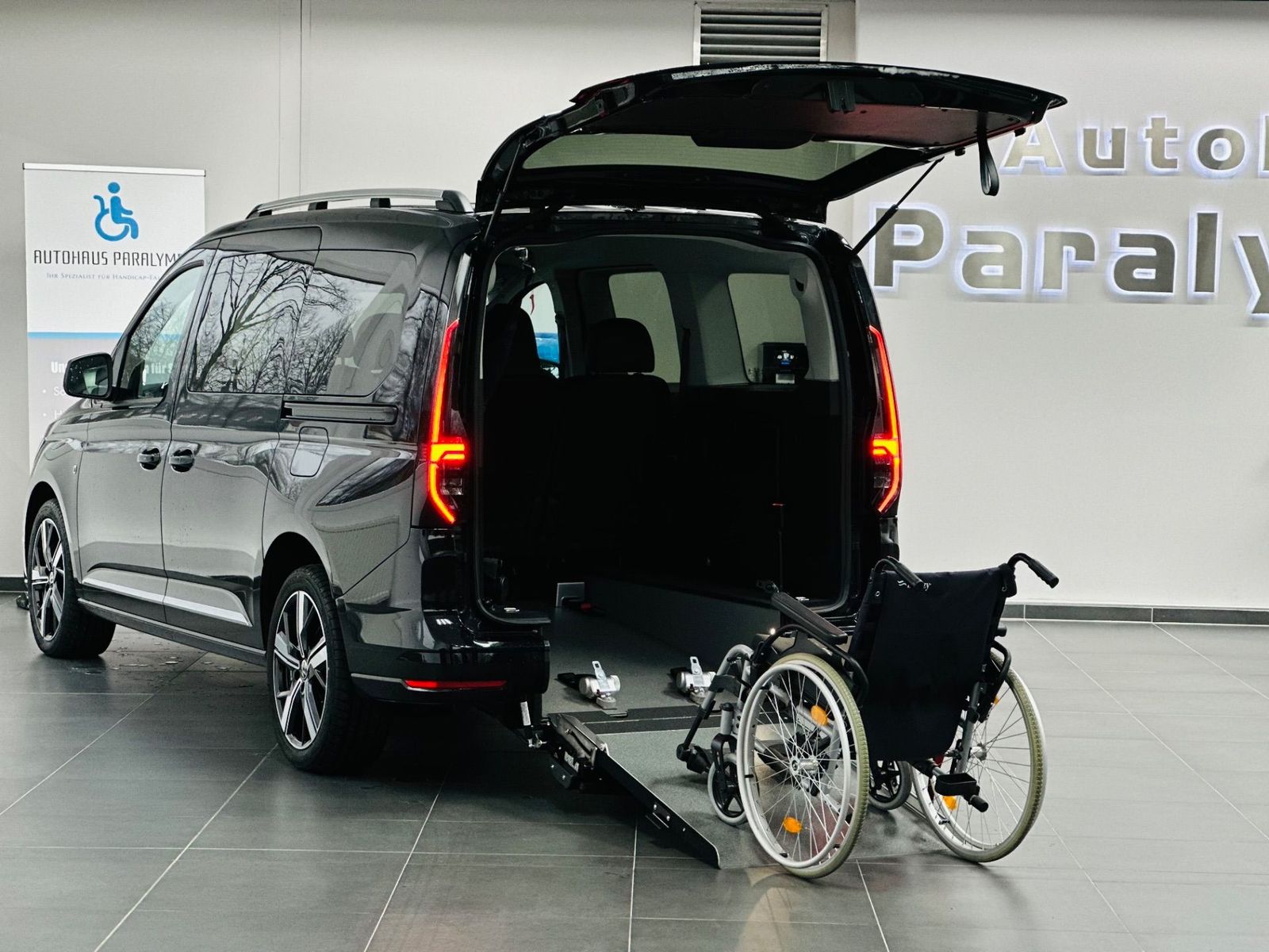 Volkswagen Caddy Maxi Style Rollstuhlgerecht-Rampe NEU