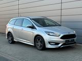 Ford Focus Turnier ST-Line Navi Motor klackert !!! - Ford Focus: Motor