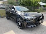 Audi Q8 50 TDI quattro S-Line/HEAD UP/PANO/360/22ZOLL - Audi Q8 in Herne