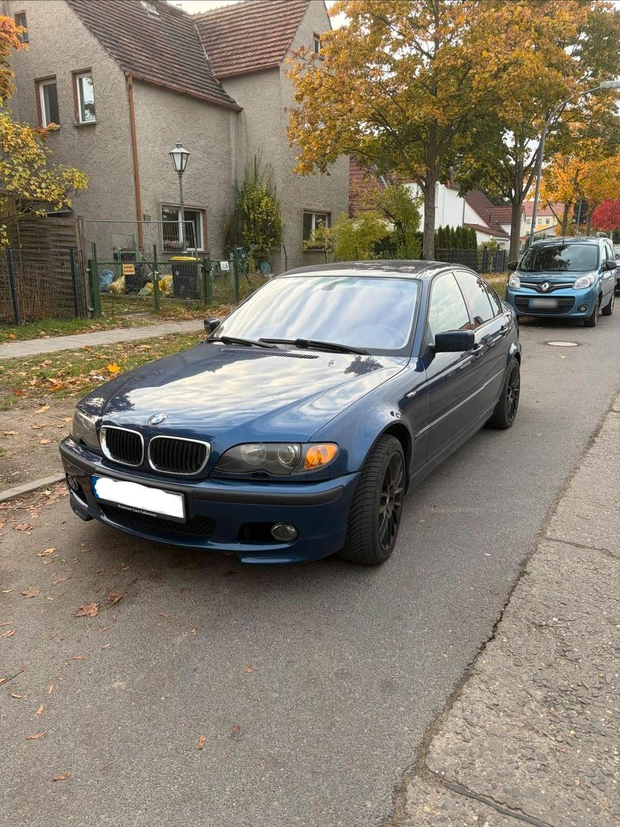 BMW 320
