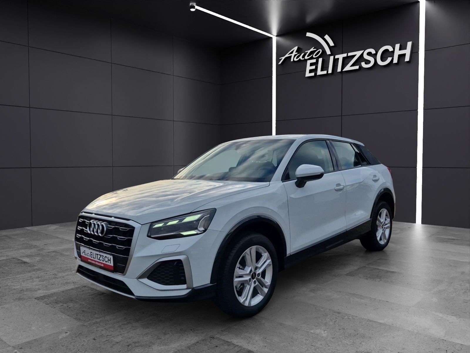 Fahrzeugabbildung Audi Q2 35 TFSI advanced Matrix Sportsitze