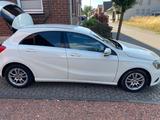 Mercedes-Benz A 200 - weiße Mercedes-Benz 200