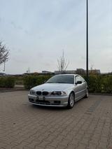 BMW E46 325i Coupé - BMW 325 aus 2000
