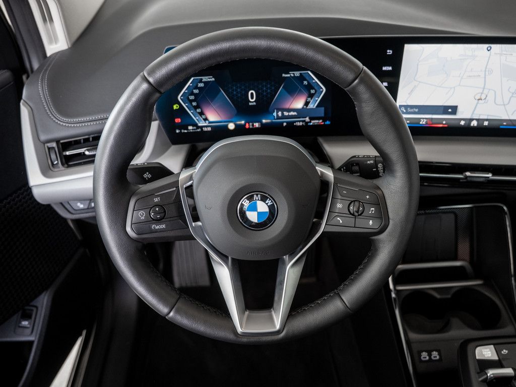 BMW 220 Active Tourer - Bild 14