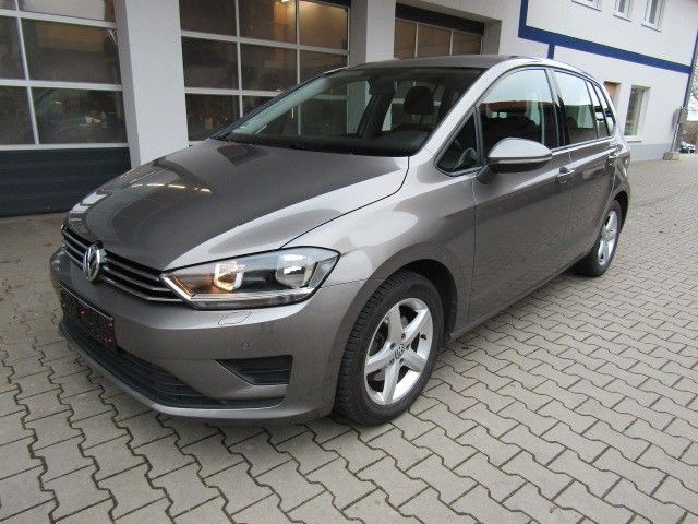 Volkswagen Golf Sportsvan  Navi AHK PDC  Sitzheizung 8 Fach