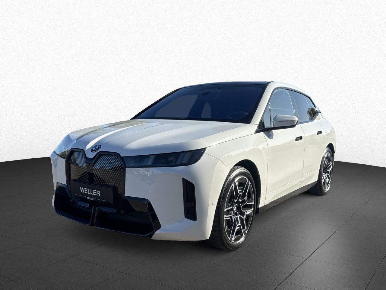 BMW iX xDrive45 M Sport 22 SkyL AktivL Iconic DAPro foto 3