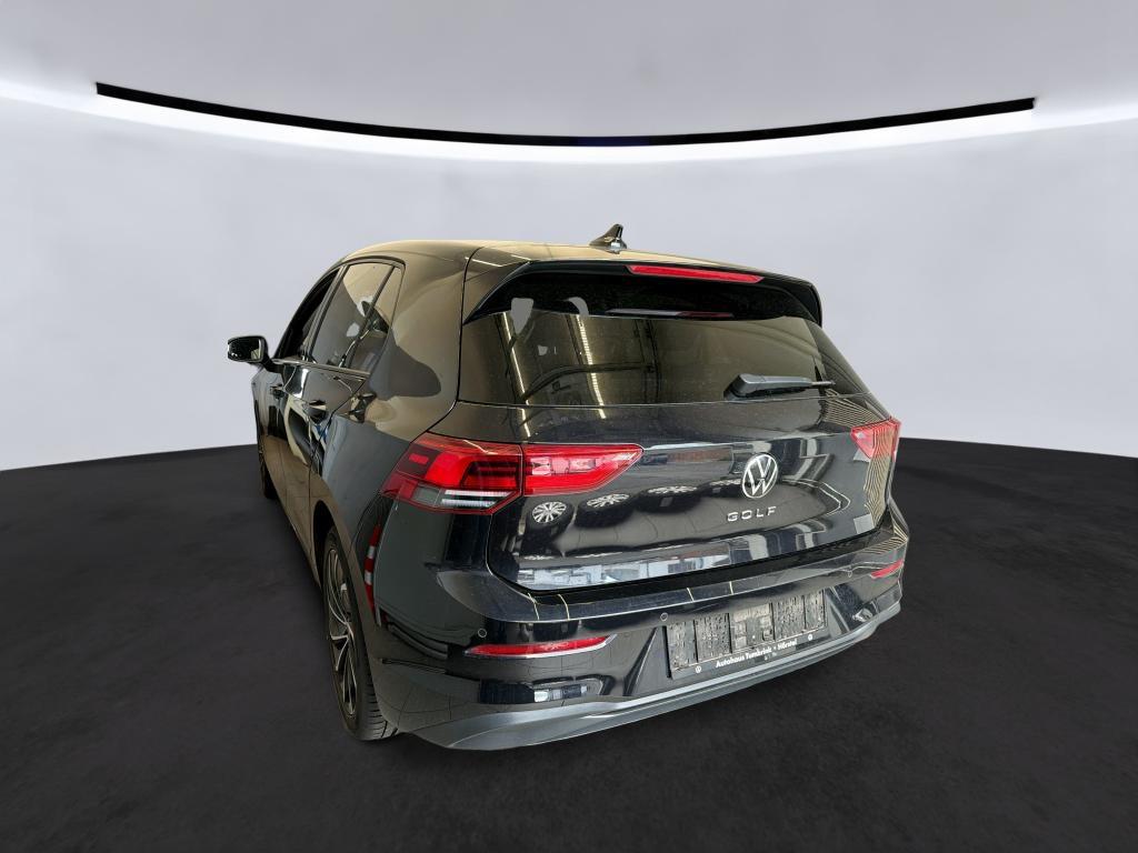 Volkswagen Golf VIII Lim. Life /KAMERA/SITZHEIZ/DSG/ERGO/17, миниатюра 3
