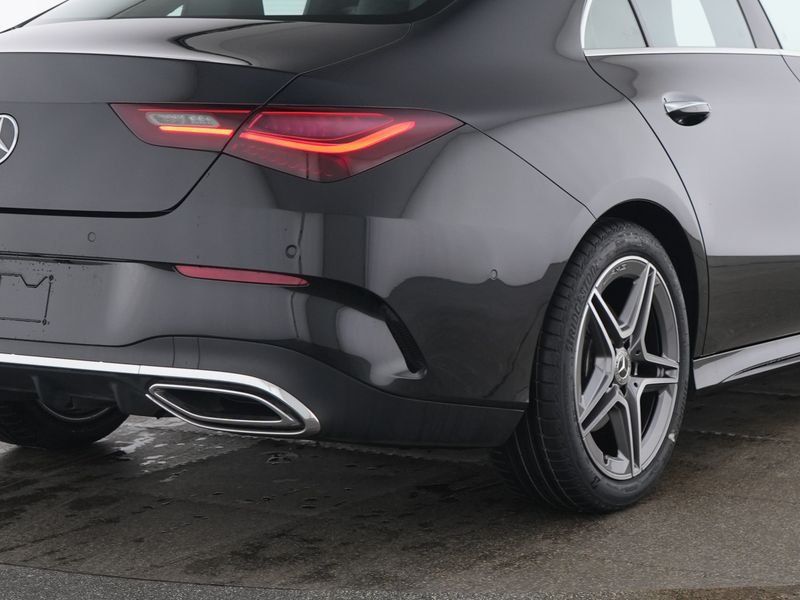 Fahrzeugabbildung Mercedes-Benz CLA 200 AMG*KEYLESS*KAM*AMBIENTEBEL*APPLE-CARPLA
