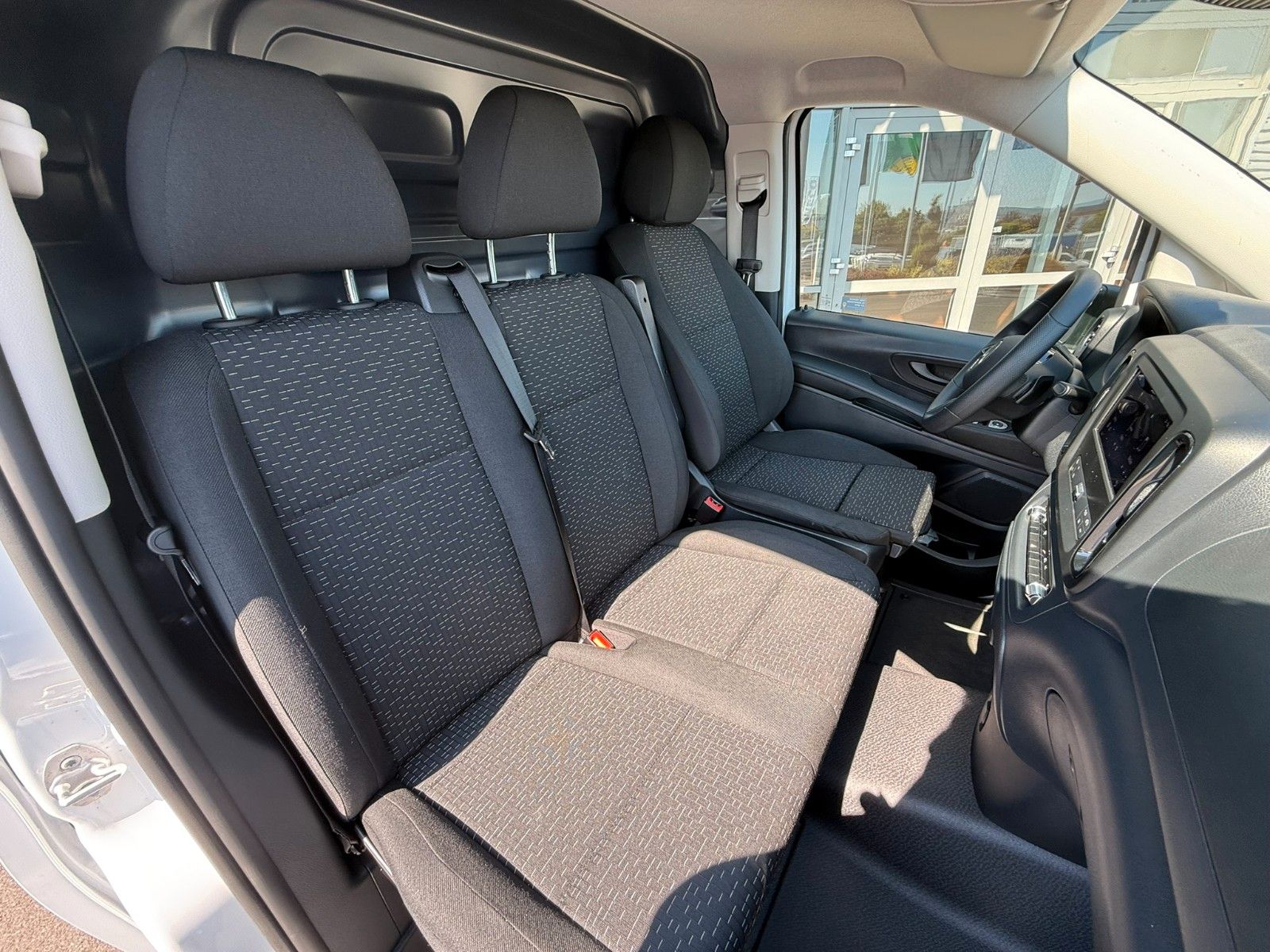 Fahrzeugabbildung Mercedes-Benz Vito 116 CDI 9G Klima Kamera SHZ
