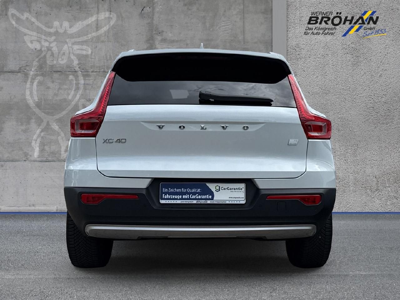 Fahrzeugabbildung Volvo XC40 Inscription Recharge Plug-In Hybrid 2WD