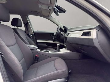 BMW 318 - 11