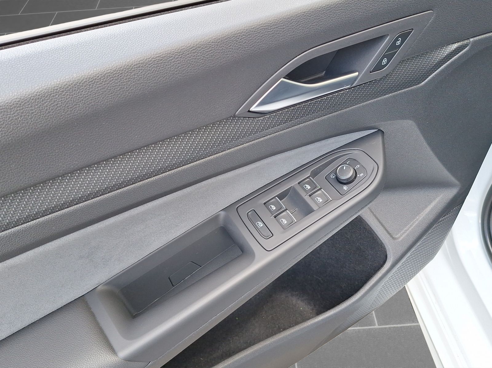 Volkswagen Golf - Bild 14