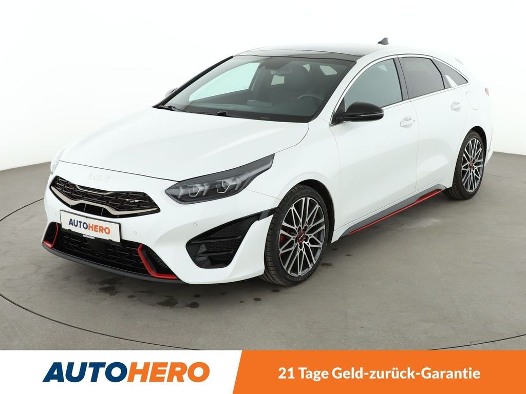Kia pro cee'd / ProCeed