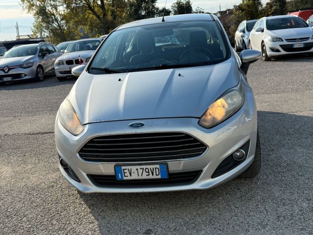 Ford Fiesta 1.4 5 porte Bz.- GPL