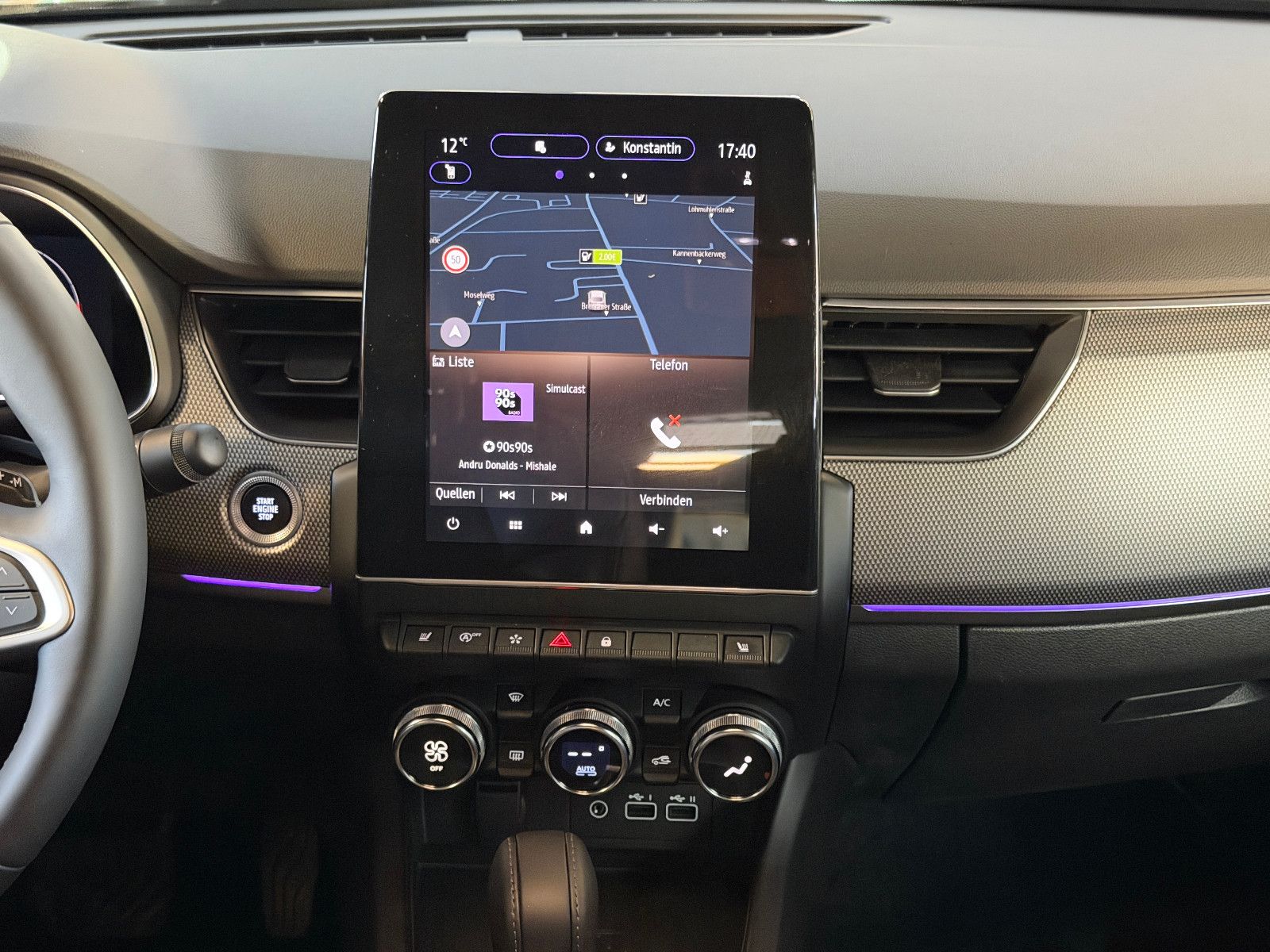 Fahrzeugabbildung Renault Arkana Techno/KAMERA/AMBIENTE/KAMERA/LEDER/ACC