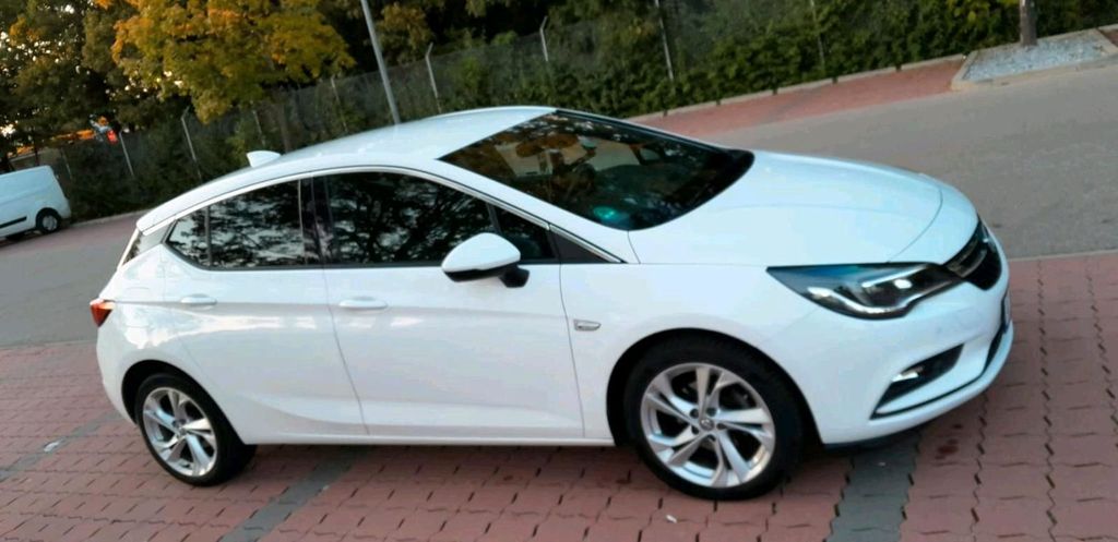 Image of Opel Astra