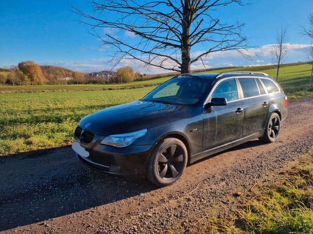 BMW E61 530XI LCI  Exclusive