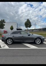 Audi A4 S-line|Vollausst.|SH|Nav|PDC|8-fach|ACC - Audi A4 mit Diesel-Antrieb: Limousine