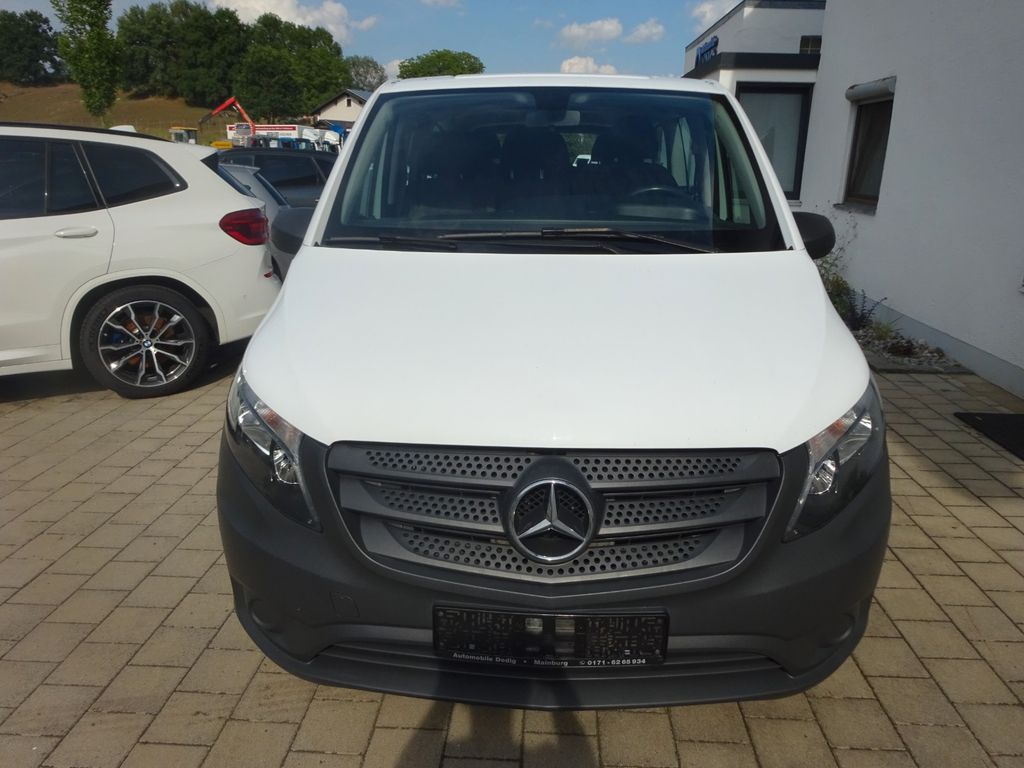 Image of Mercedes-Benz Vito