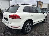 Volkswagen Touareg 4.2 V8 TDI R line | Panorama | Dynaudio - VW Touareg Gebrauchtwagen in Kassel