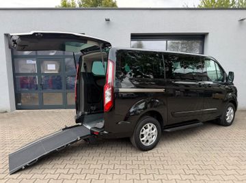 Ford Tourneo Custom - 1