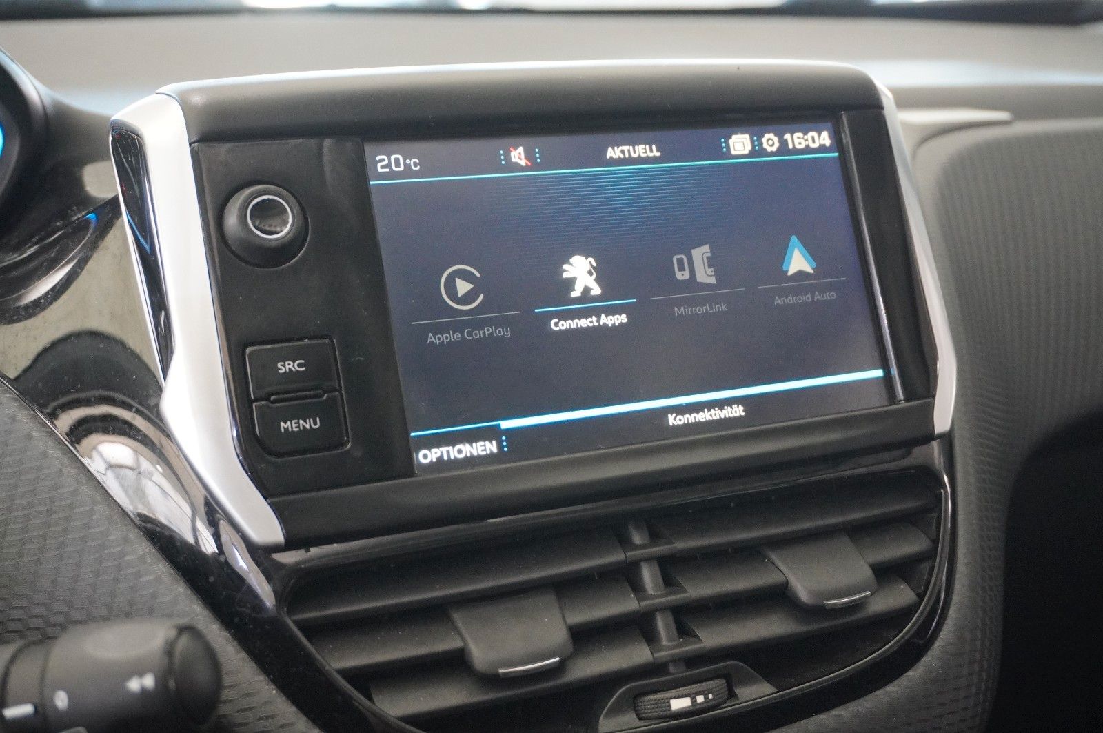 Fahrzeugabbildung Peugeot 2008 1.2 ALLURE NAVI/LED/KAMERA/SHZ/SPORT/TEMP.