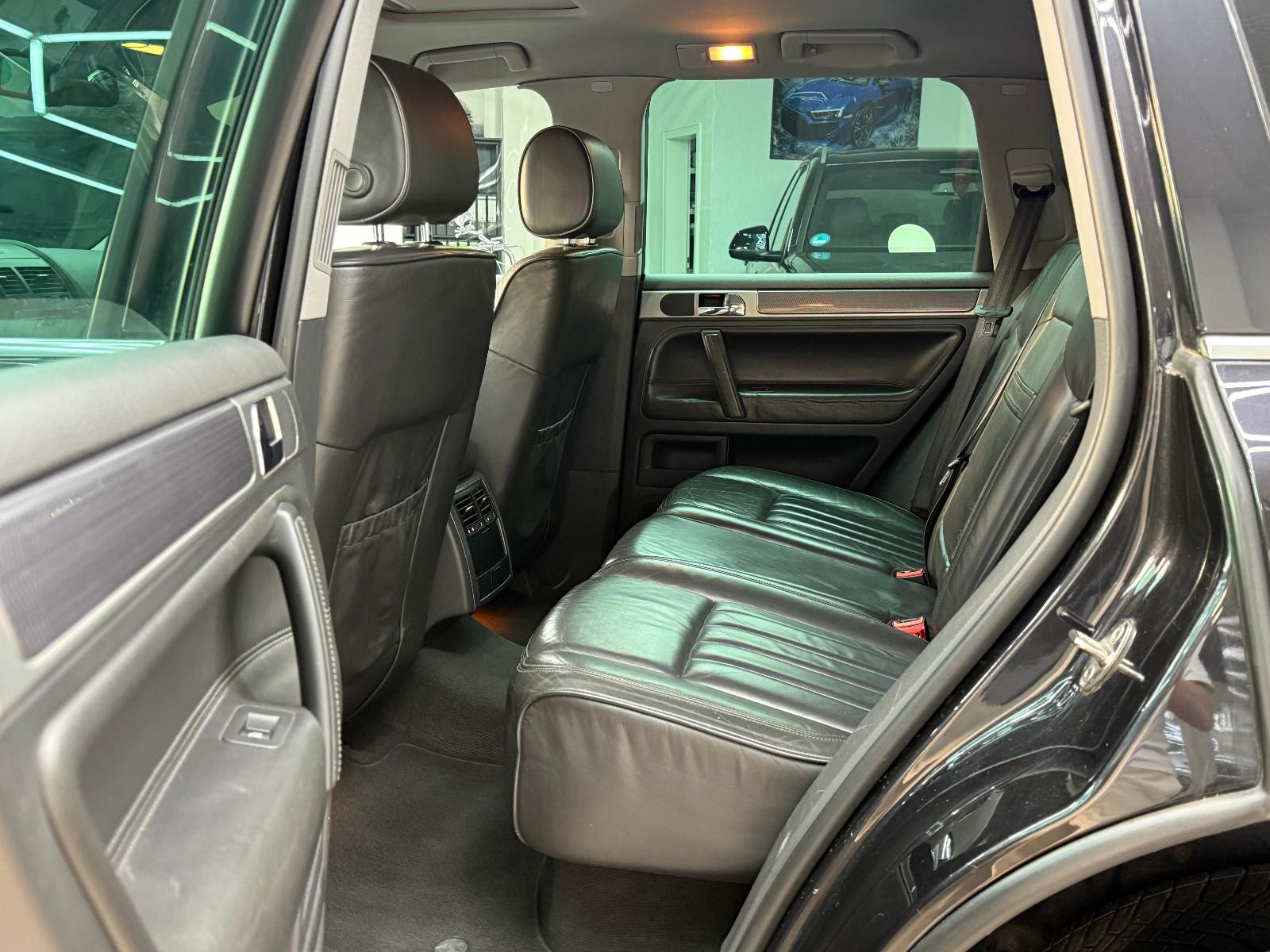 Volkswagen Touareg 2007 — photo 12
