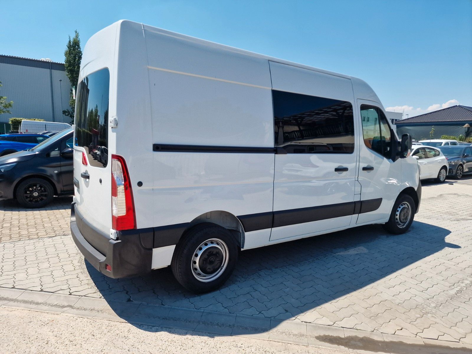 Renault Master III Kombi L2H2 3,5t, 6 Sitze imagem 3