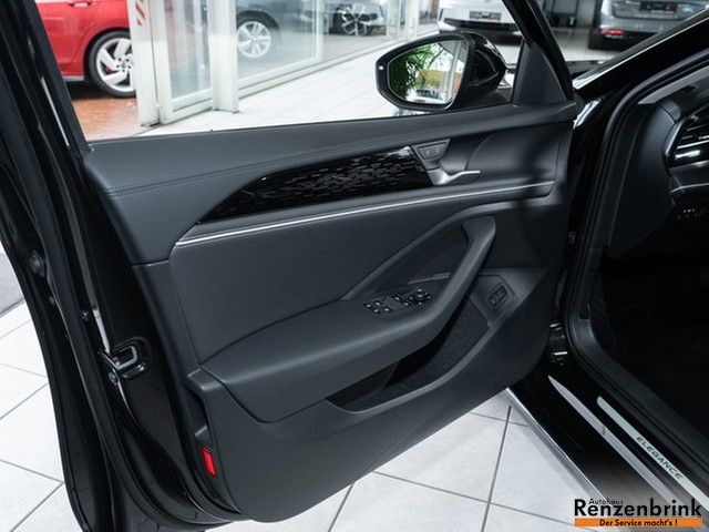 Passat Variant Elegance TDI DSG GJR AHK IQ Drive