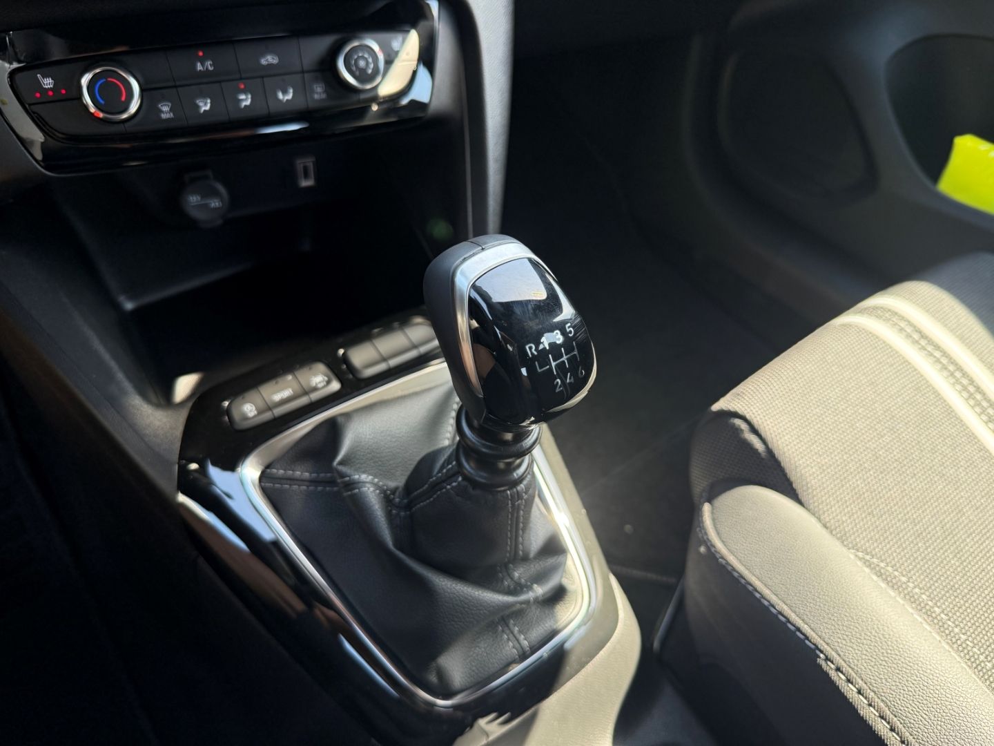 Fahrzeugabbildung Opel Corsa F GS SHZ+LHZ+Kamera+Allwetter
