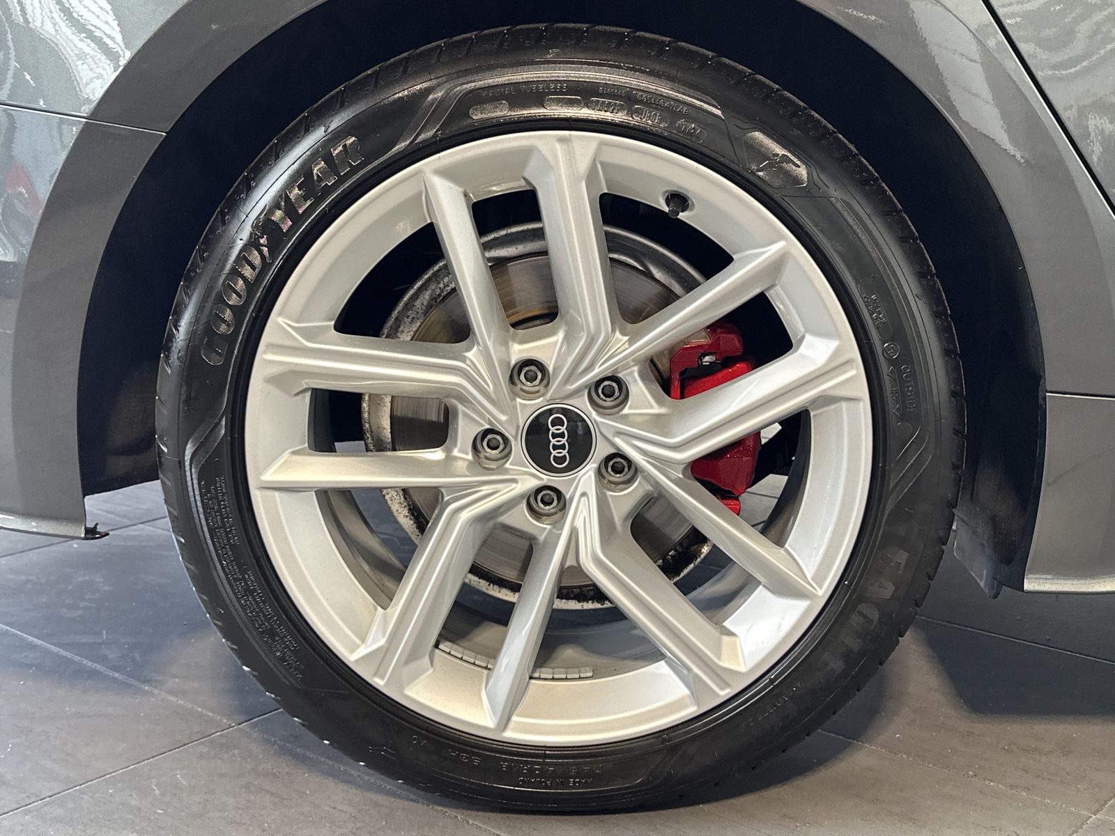 Fahrzeugabbildung Audi A5 SpB 40 TDI Quattro S-Line NAV+LED+ACC+HUD+KAM