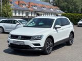 Volkswagen Tiguan United 2.0TDI 110KW DSG*NAVI*SHZ*ACC*CAM - Volkswagen Tiguan in Braunschweig