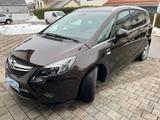 Opel Zafira Tourer 1.6 ECOTEC DI Turbo 147kW INNO... - Opel Zafira Tourer von privat