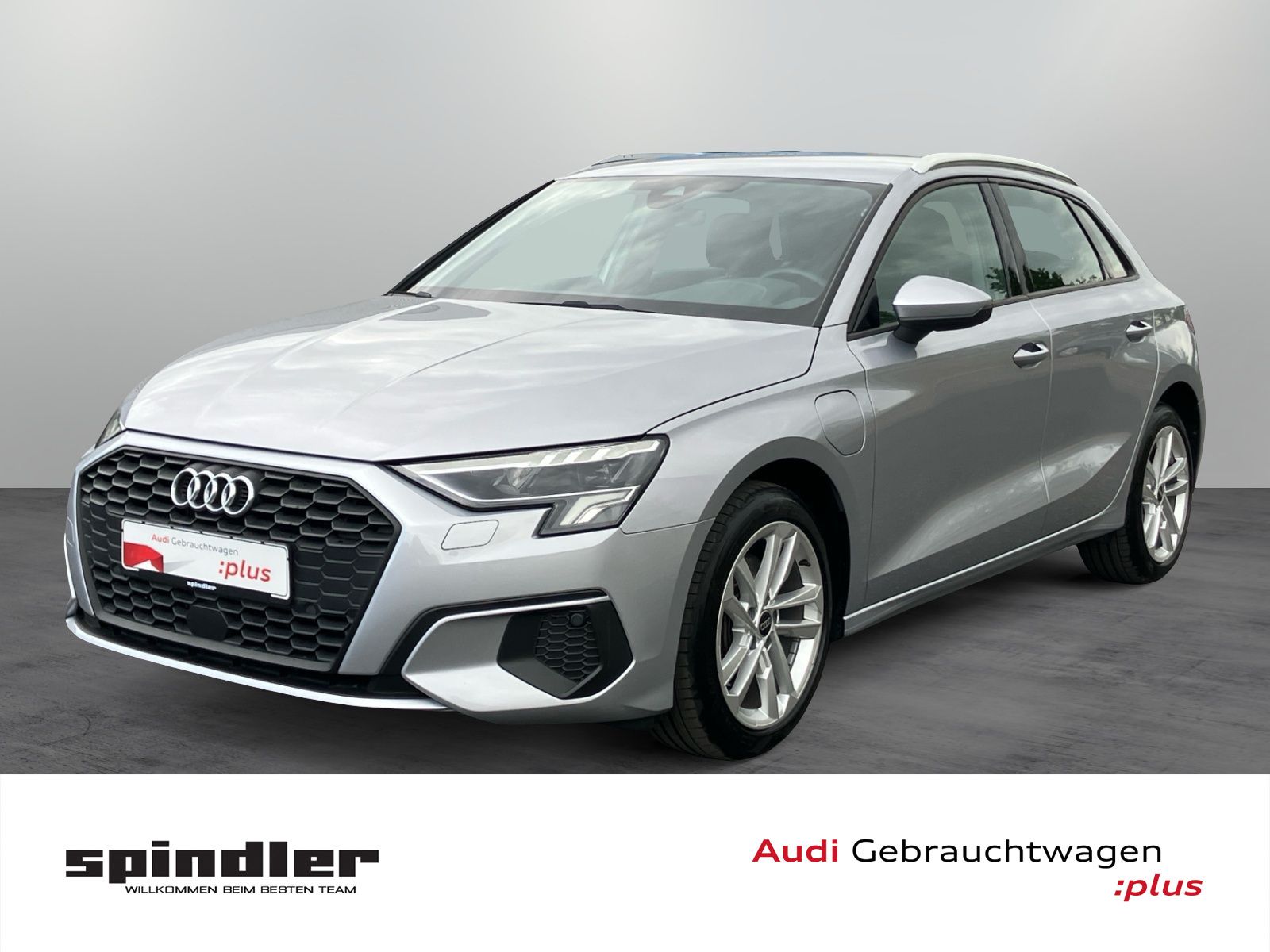 Audi A3 Sportback 40TFSIe S-tronic/ CarPlay, LED, ACC