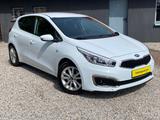 Kia Ceed 1.6 CRDi Dream Team Kamera Navi Sitzheizung - Kia mit Diesel-Antrieb: Limousine