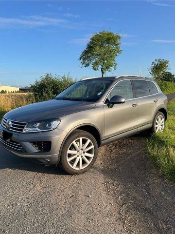 VW Touareg 3.0 V6 TDI SCR Tiptr. Exclusive BMT ...