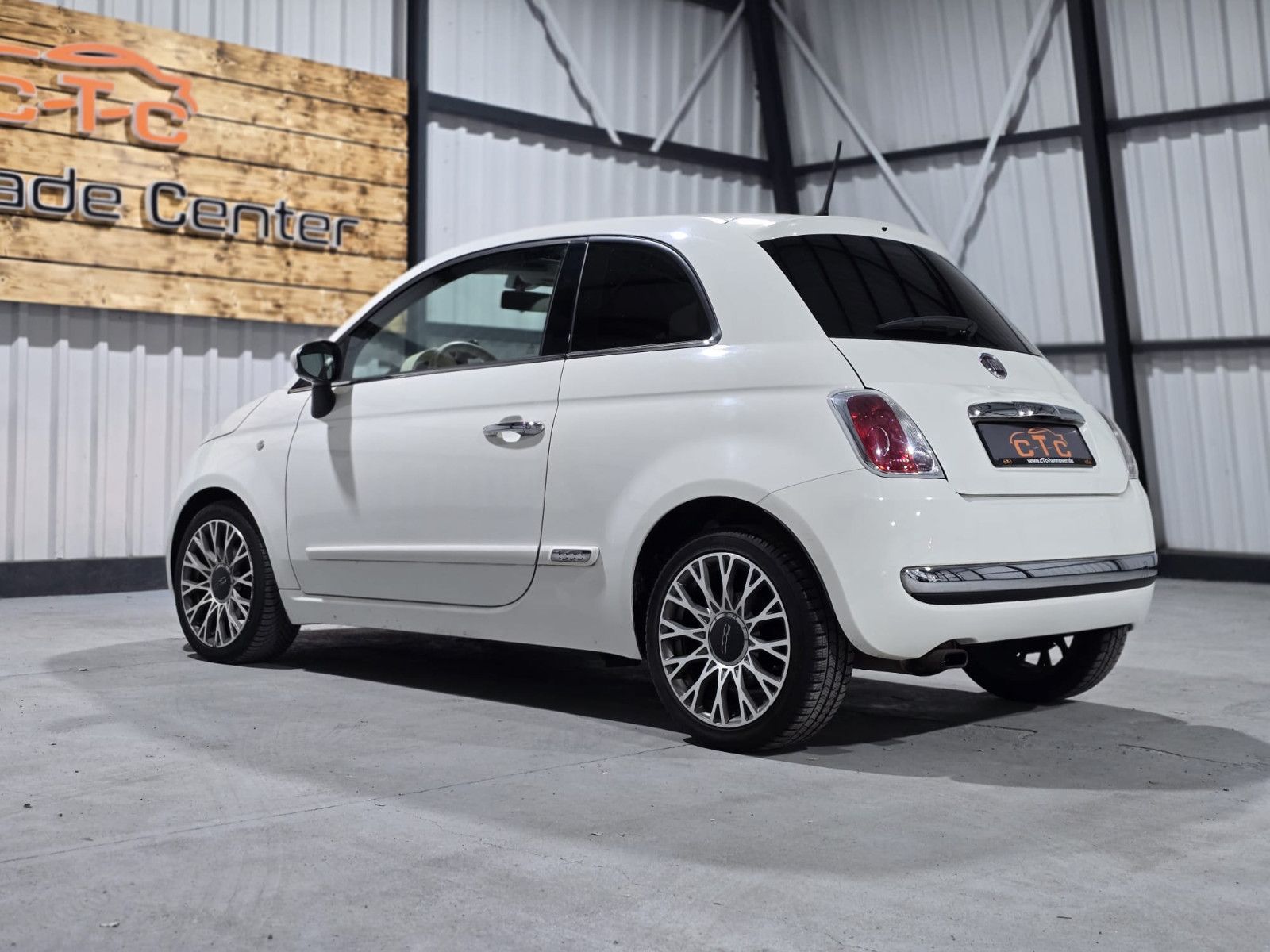Fahrzeugabbildung Fiat 500 Lounge/Klima/Panorama/EURO6/TÜV-NEU/Garantie