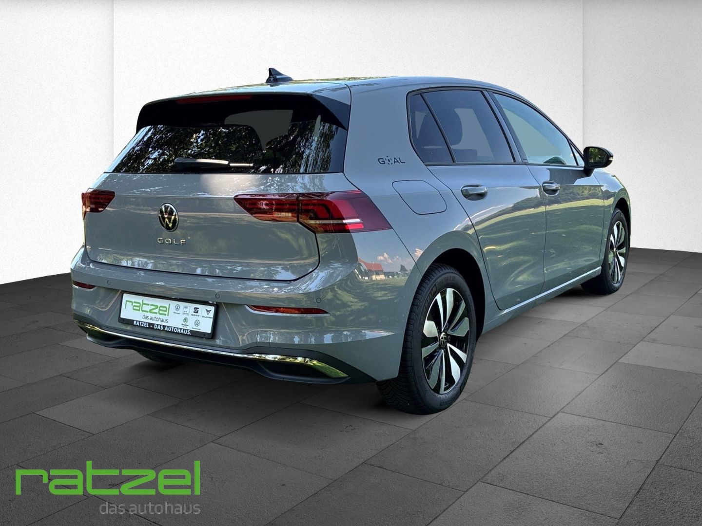 Fahrzeugabbildung Volkswagen Golf GOAL 1.5 TSI  AHK+LED+Allwetter+PDC+Kamera