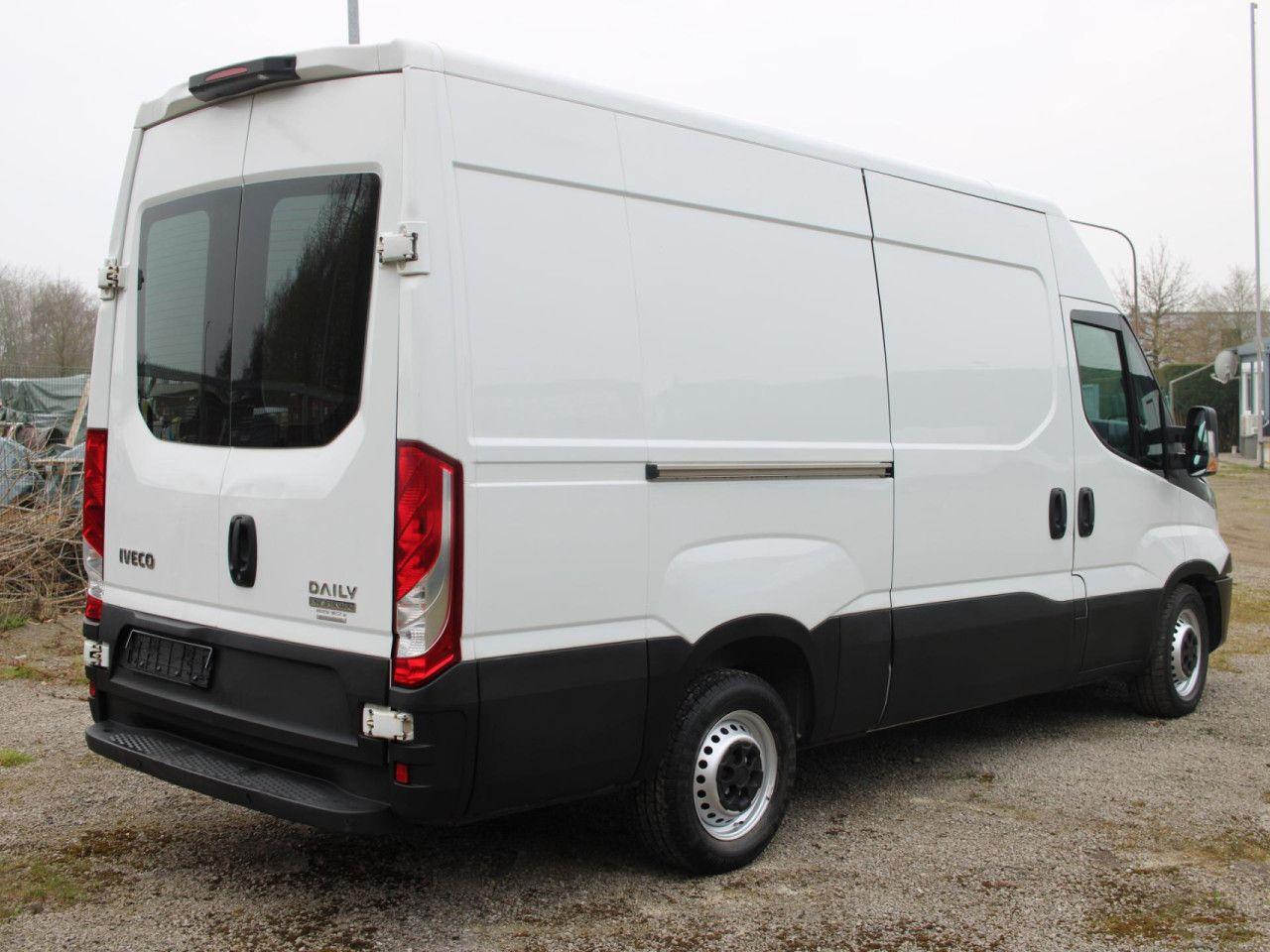 Iveco Daily 35S16A8P Autom. / Klima / RFK / Navi