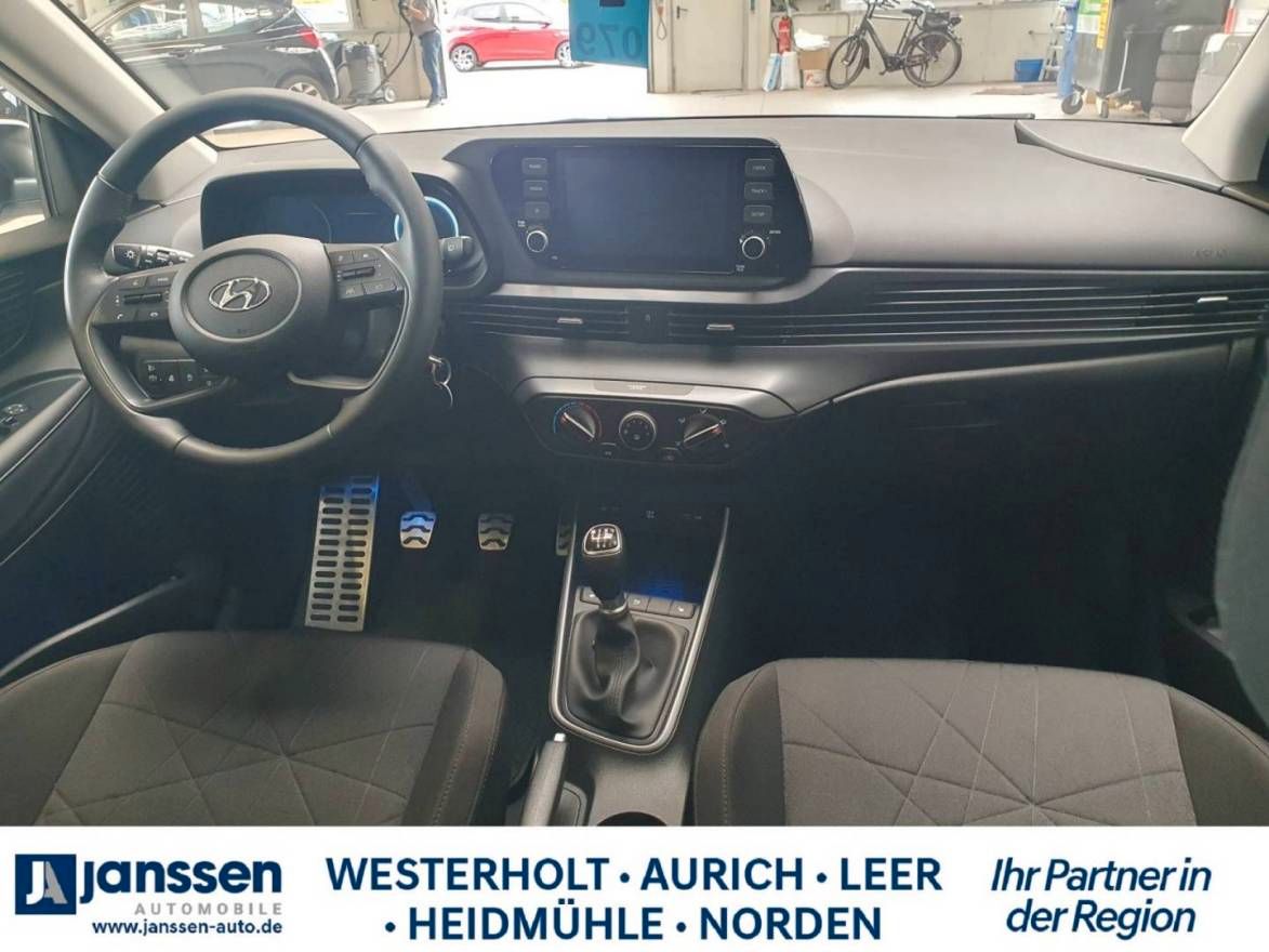 Fahrzeugabbildung Hyundai BAYON Trend,PDC hinten,Klima,Start-Stopp,Rückfah