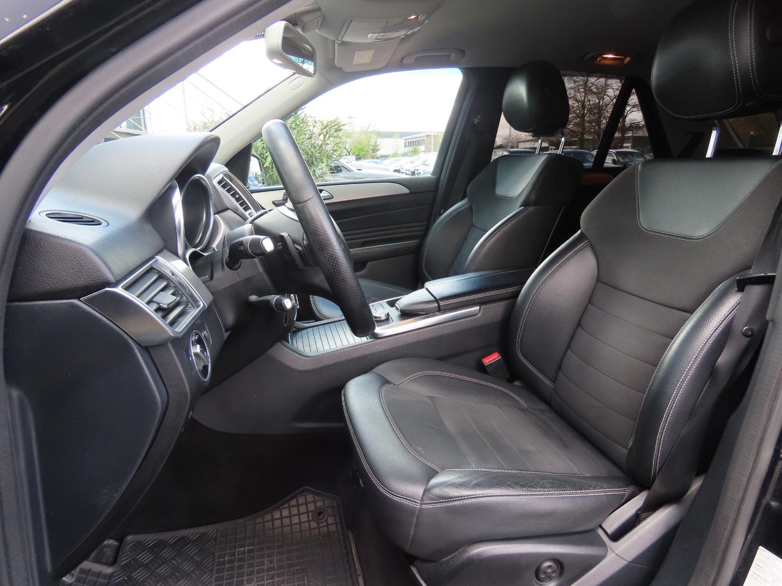 Mercedes-Benz ML 350 BlueTEC 4MATIC Autom. Leder 360° AHK